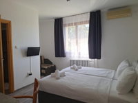 Eladó hotel, Szegeden 295 M Ft, 10 szobás / költözzbe.hu