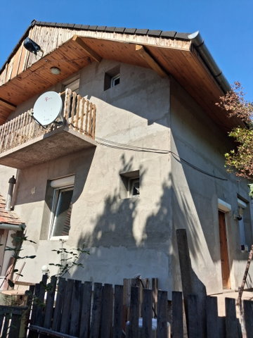 Eladó családi ház, Iszkaszentgyörgyön 24.49 M Ft, 2 szobás