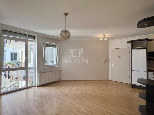 Eladó téglalakás, Budapesten, IX. kerületben 92.9 M Ft