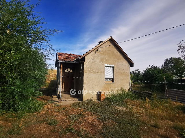 Eladó családi ház, Hajdúhadházon 15 M Ft, 2+1 szobás