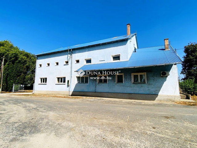 Eladó ipari ingatlan, Seregélyesen 120 M Ft / költözzbe.hu