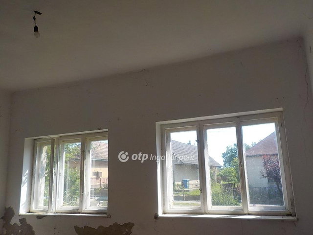 Eladó családi ház, Somogygesztin 10.9 M Ft, 2 szobás