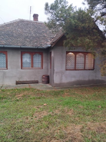 Eladó családi ház, Kisújszálláson 13.9 M Ft, 5 szobás