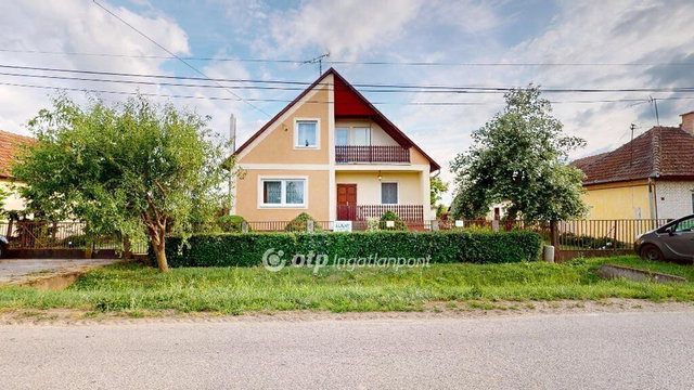 Eladó családi ház, Tyukodon 30.5 M Ft, 3+2 szobás