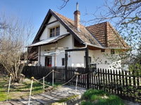 Eladó családi ház
