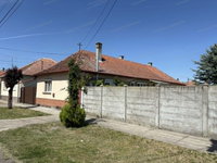 Eladó családi ház, Gyulán 27.99 M Ft, 3 szobás