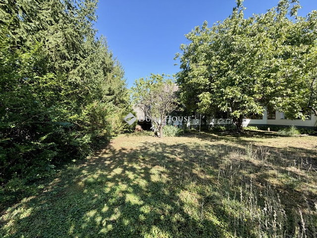 Eladó sorház, Bólyban, József Attila utcában 39.99 M Ft