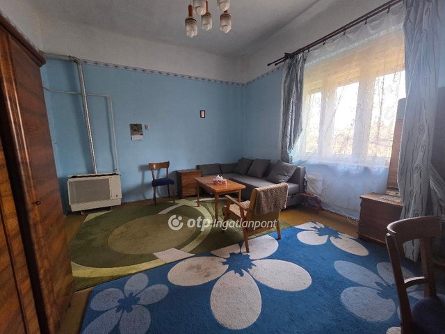 Eladó téglalakás, Mezőhegyesen 5.9 M Ft, 2 szobás