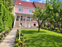 Eladó családi ház, Vácon, Munkácsy Mihály utcában 180 M Ft