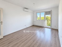 Eladó téglalakás, Százhalombattán 54.9 M Ft, 2 szobás