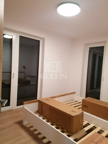 Kiadó téglalakás, albérlet, Szegeden 210 E Ft / hó, 2 szobás