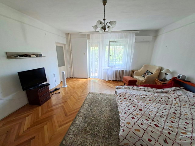 Eladó családi ház, Budapesten, XV. kerületben 79 M Ft, 2 szobás