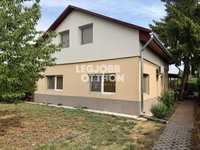 Eladó családi ház, Cegléden 65 M Ft, 4 szobás