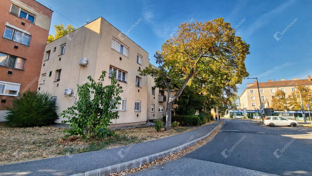 Eladó téglalakás, Miskolcon 23.7 M Ft, 2 szobás