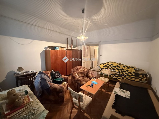 Eladó téglalakás, Budapesten, XIII. kerületben 33 M Ft, 1 szobás