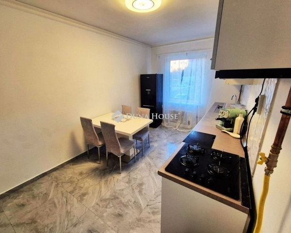 Eladó téglalakás, Budapesten, XX. kerületben 62.9 M Ft, 2 szobás