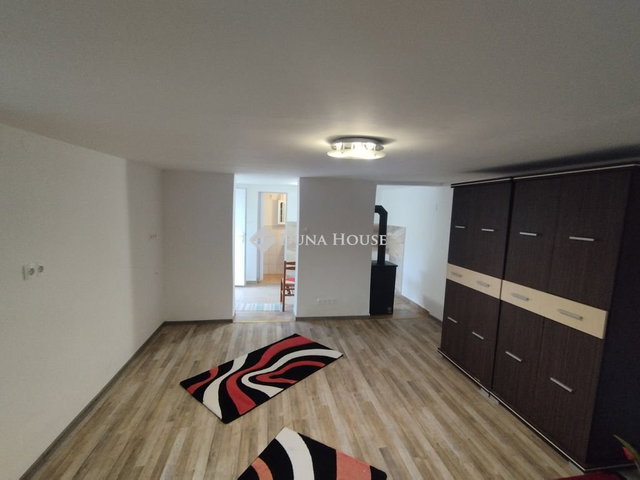 Eladó sorház, Vértesszőlősön, Szabadság telepen 27.99 M Ft