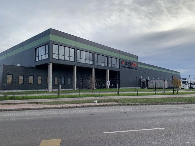 Kiadó ipari ingatlan, Jászfényszarun 23782 E Ft / hó