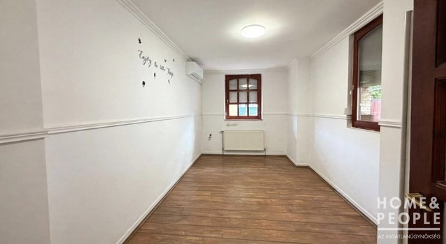 Eladó családi ház, Hódmezővásárhelyen 85 M Ft