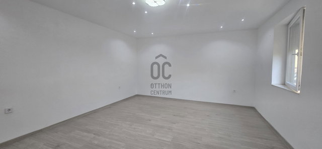 Eladó családi ház, Debrecenben 56.5 M Ft, 2 szobás