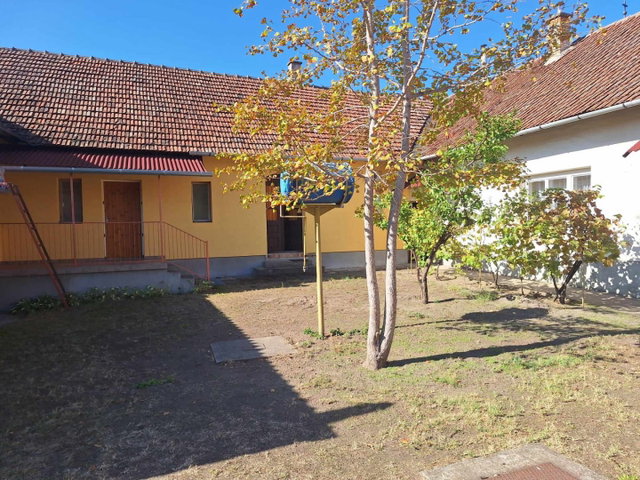 Eladó családi ház, Pusztamérgesen 27 M Ft, 4 szobás