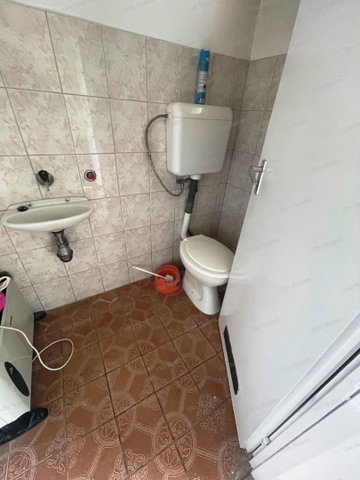 Eladó családi ház, Sandon 15 M Ft, 2+1 szobás