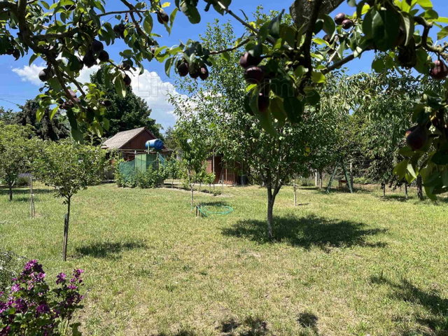 Eladó nyaraló, Balatonakarattyán 19.99 M Ft, 2 szobás