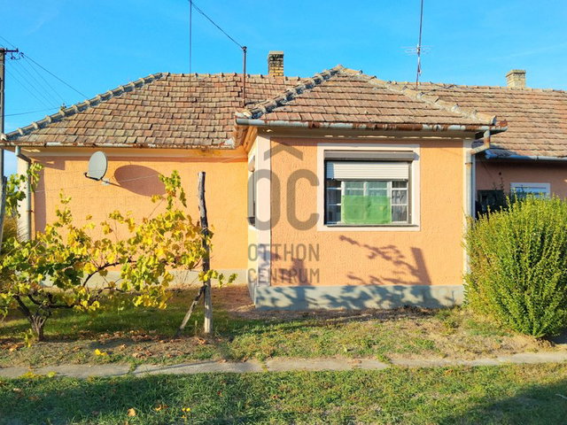 Eladó családi ház, Zalabéren 14.9 M Ft, 2 szobás