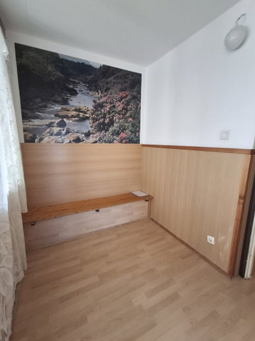 Eladó panellakás, Nyíregyházán, Fazekas János téren 39.5 M Ft