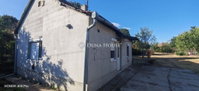 Eladó családi ház, Ercsiben 23.9 M Ft, 2 szobás