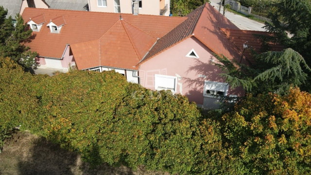 Eladó telek, Székesfehérvárott 290 M Ft / költözzbe.hu
