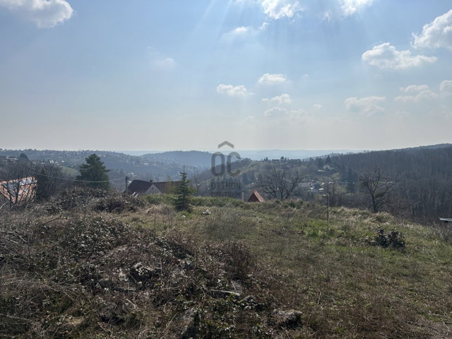 Eladó telek, Pécsett 64.5 M Ft / költözzbe.hu
