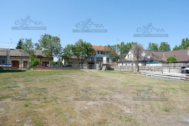 Eladó telek, Makón 84.9 M Ft, 1 szobás / költözzbe.hu