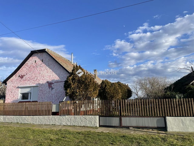 Eladó családi ház, Hercegszántón, Mártírok útján 16 M Ft