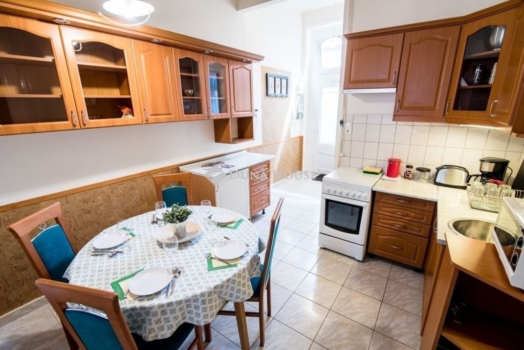 2 bed · 50m² · 90.000.000 ft