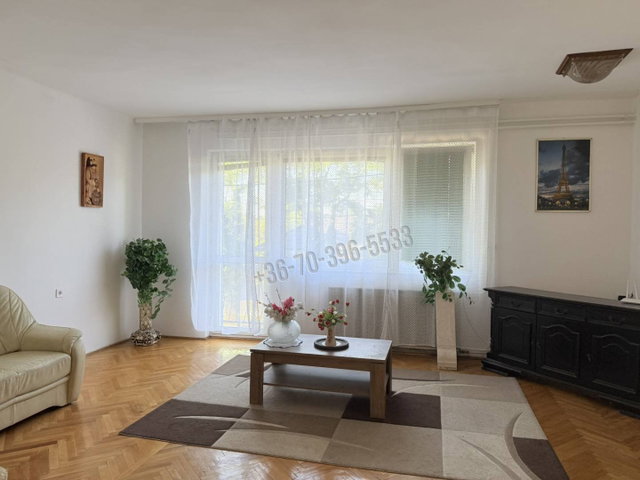 Eladó téglalakás, Gödöllőn 94.9 M Ft, 5 szobás