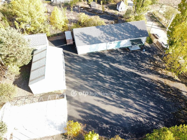 Eladó ipari ingatlan, Balassagyarmaton 120 M Ft