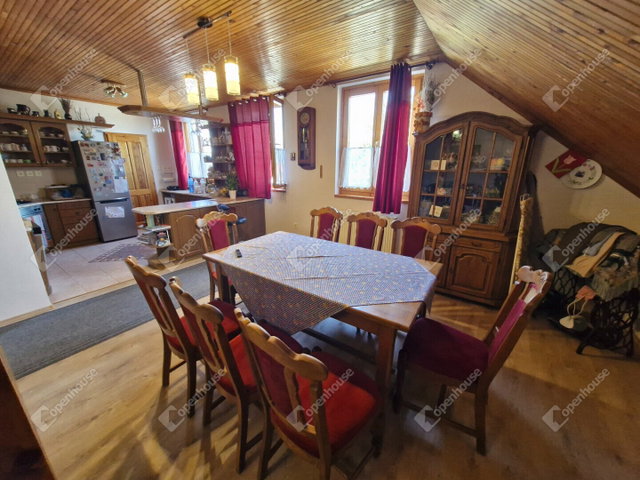 Eladó családi ház, Kaposváron 129 M Ft, 5 szobás