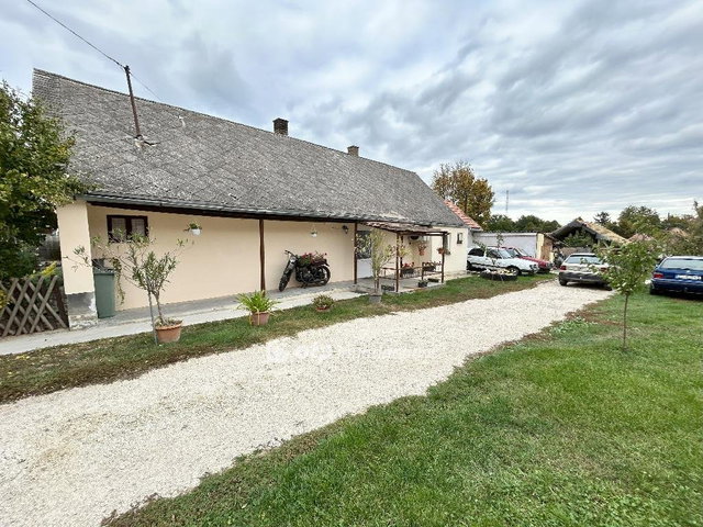 Eladó családi ház, Iregszemcsén 19.5 M Ft, 2 szobás