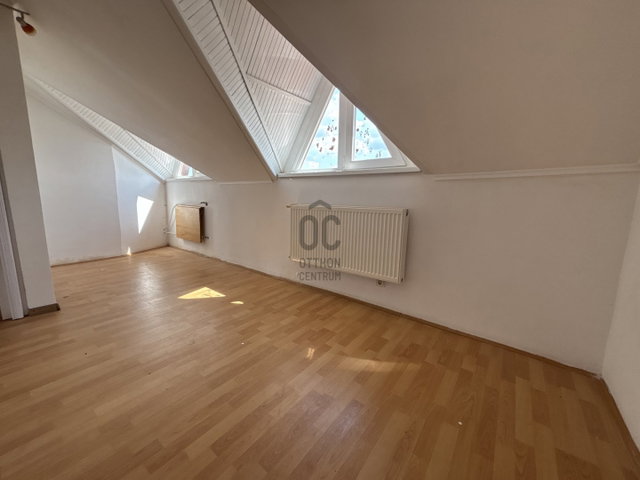 Eladó családi ház, Debrecenben 35.99 M Ft, 4 szobás