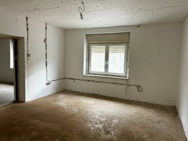 Eladó családi ház, Hejcén 16.5 M Ft, 2 szobás