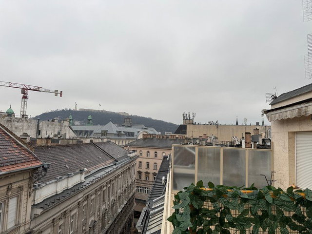 Kiadó téglalakás, albérlet, Budapesten, V. kerületben, 2 szobás