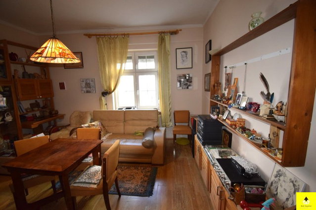Eladó téglalakás, Győrött 68 M Ft, 3 szobás