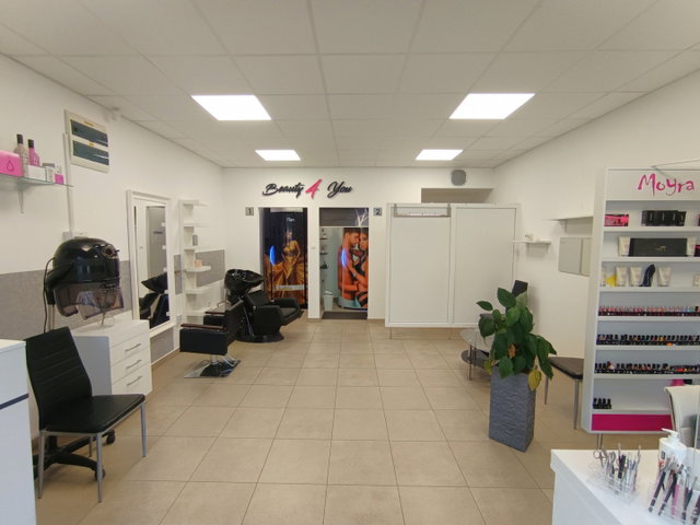 Eladó üzlethelyiség, Miskolcon 45 M Ft, 1 szobás