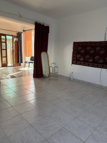 Eladó családi ház, Abonyban 29.9 M Ft, 2 szobás