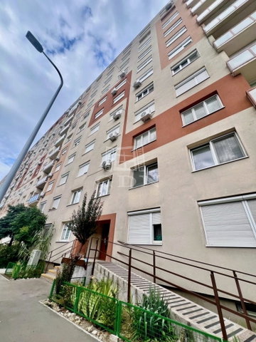 Eladó panellakás, Budapesten, XV. kerületben 59.5 M Ft, 2 szobás