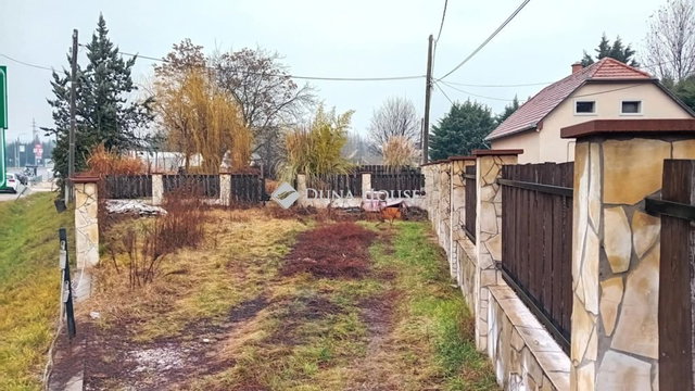 Eladó telek, Diósdon, Balatoni úton 101 M Ft
