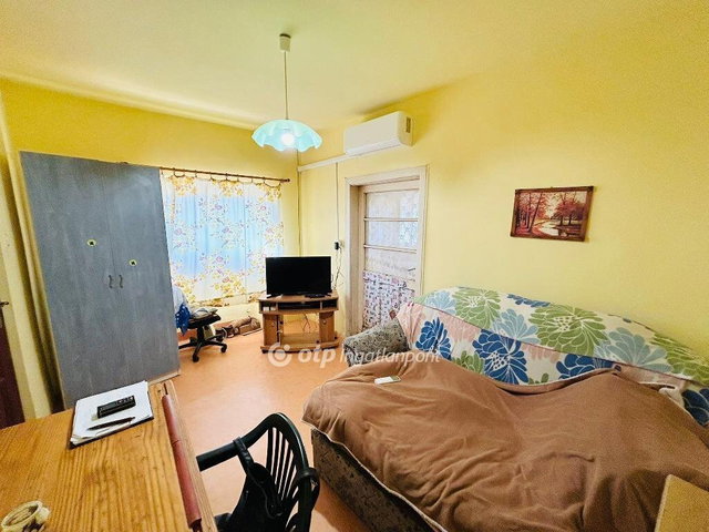 Eladó családi ház, Gávavencsellőn 11.5 M Ft, 2 szobás
