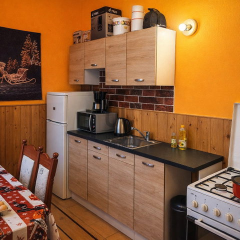 Eladó családi ház, Abonyban 43 M Ft, 2 szobás