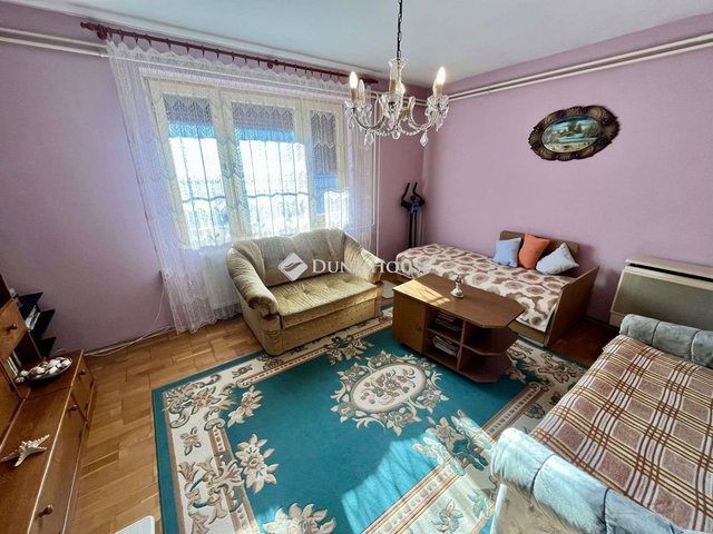 Eladó családi ház, Kecskeméten 74.9 M Ft, 4 szobás